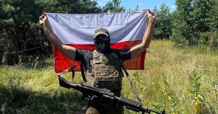 Президент Польши подписал закон об амнистии для поляков, воюющих в ВСУ. Фото: 