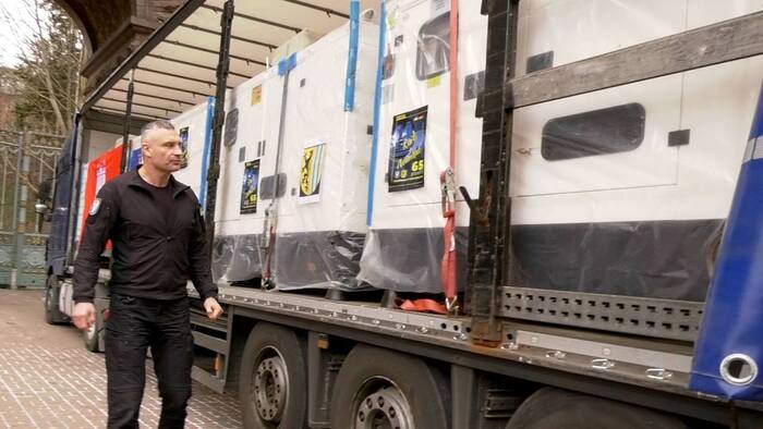 Допомога від Німеччини надійшла до Києва, фото: Віталій Кличко