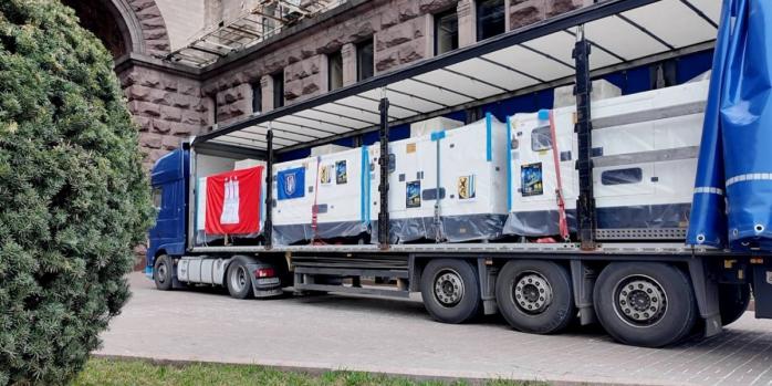 Допомога від Німеччини надійшла до Києва, фото: Віталій Кличко
