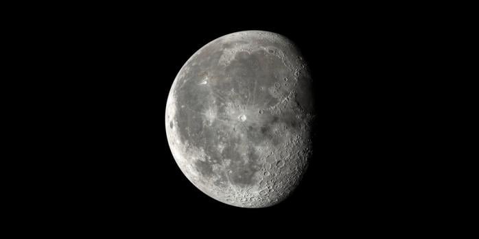 Луна &ndash; естественный спутник Земли