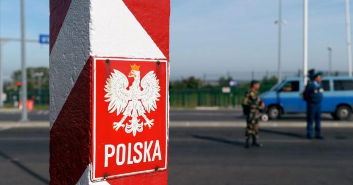 Двое украинцев незаконно завезли 12 россиян в Польшу. Фото: 