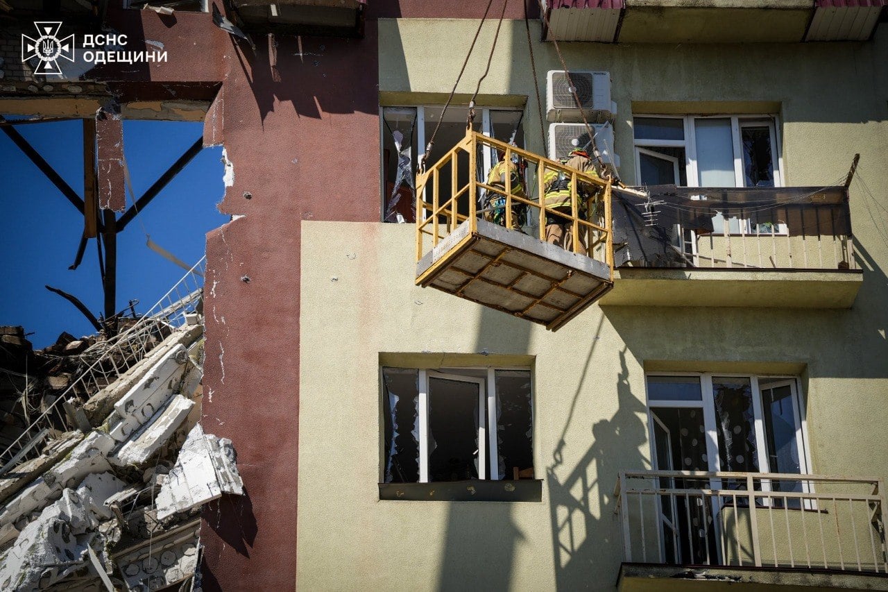 Пошуково-рятувальні роботи. Фото: ДСНС