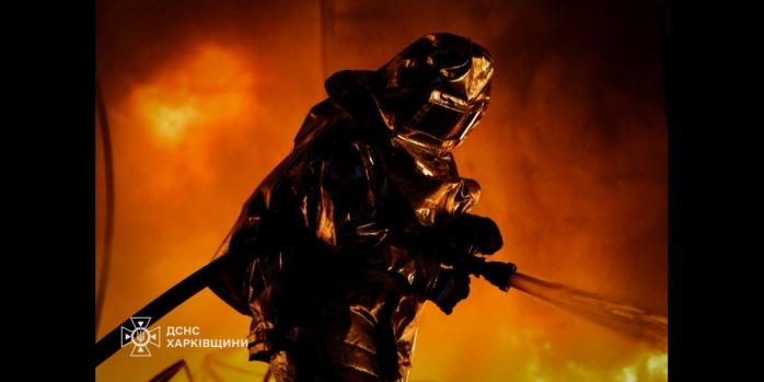 Наслідки російської атаки на Харківщини, фото: ДСНС