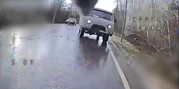 Уничтожение техники российских захватчиков, скриншот видео