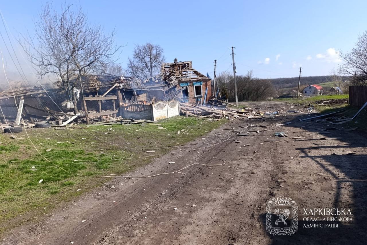 Наслідки бомбардування. Фото: ОВА