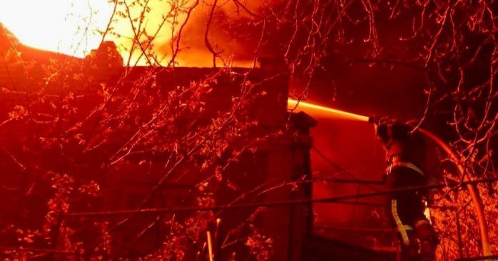 Росіяни вночі атакували Україну чотирма ракетами та 129 дронами. Фото: