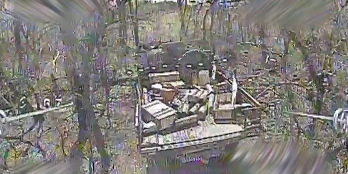 Уничтожение российской военной техники, скриншот видео