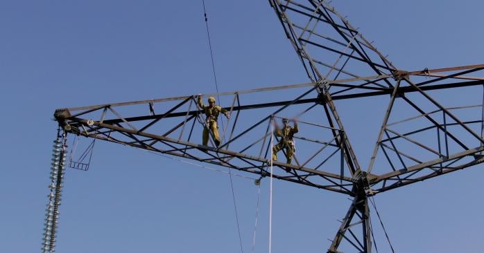 Російська атака знеструмила Миколаїв та ще низку областей. Фото: 