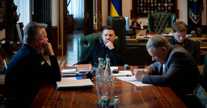 Володимир Зеленський та голова Євроради обговорили розблокування 90 млрд євро для України. Фото: 