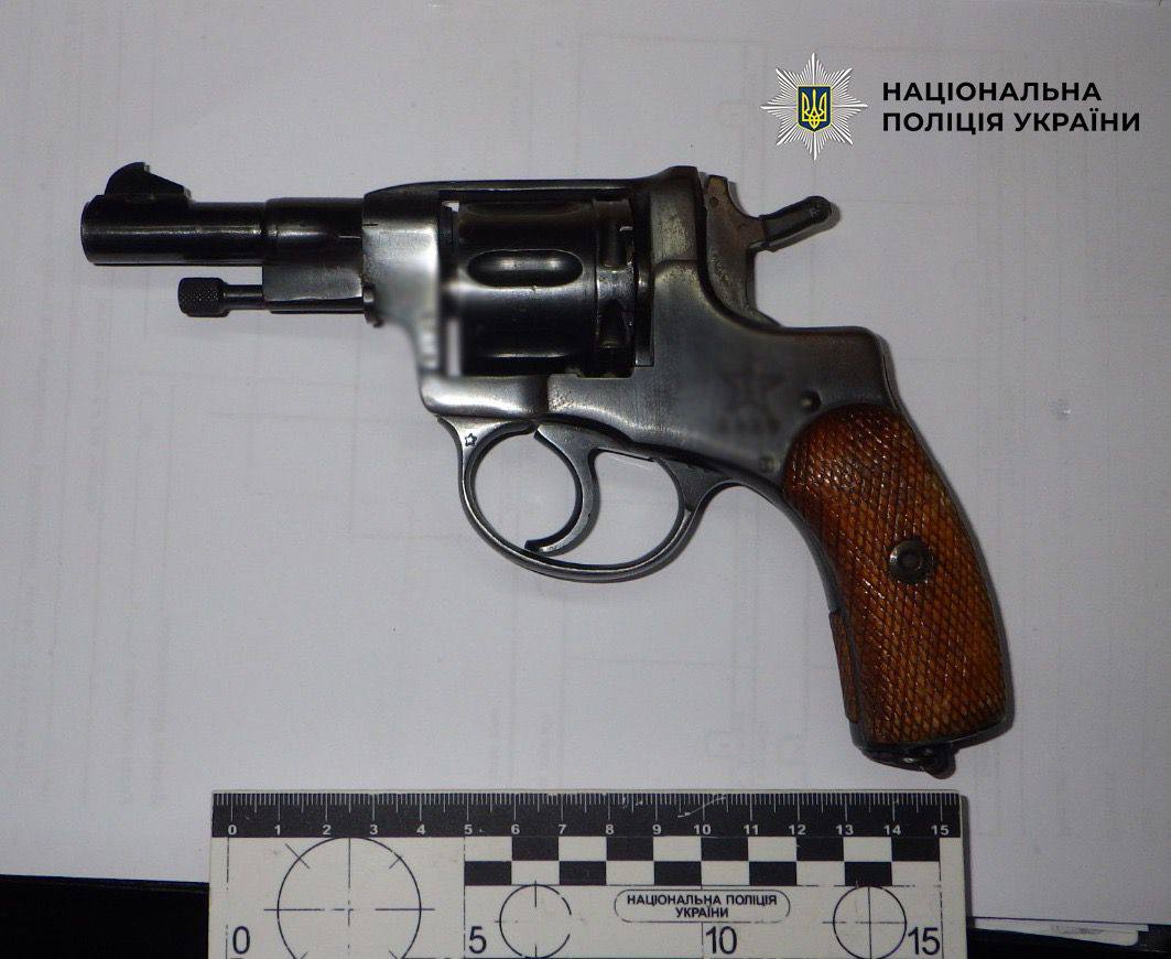 У Києві водій влаштував стрілянину по пішоходу, є поранений. Фото: НПУ