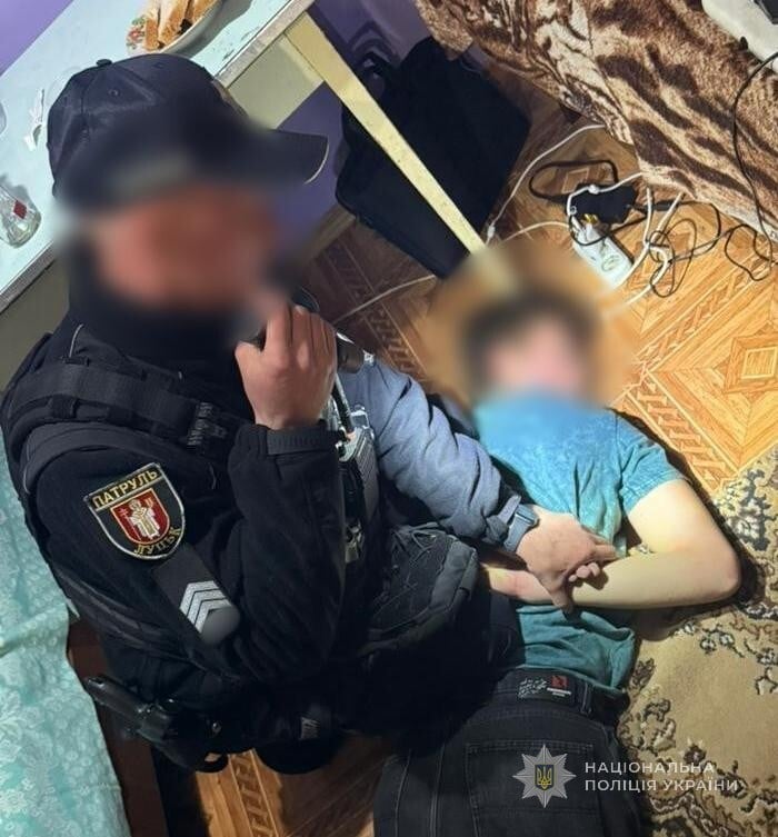 Студент здійснив підпал двох будівель у Луцьку, фото: Нацполіція