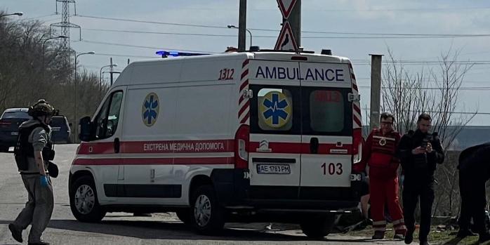 Наслідки російського ракетного удару 14 квітня, фото: поліція Дніпропетровщини