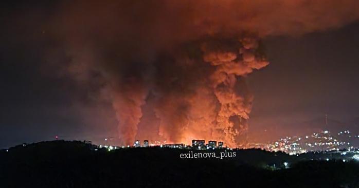 Генштаб ЗСУ уточнив результати уражень нафтозаводу в російському Туапсе. Фото: 