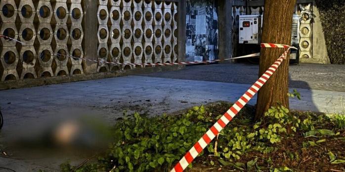 Внутренний дворик Ратуши во Львове &ndash; место, где произошло событие, огражденное красно-белой сигнальной лентой, фото: Львовский городской совет