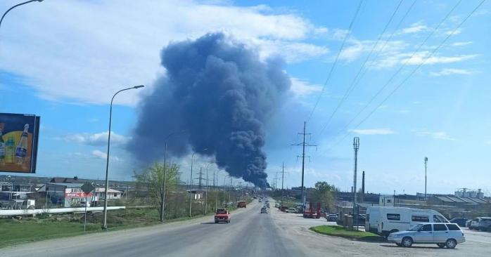 Российские оккупанты в Херсонской области столкнулись с топливным кризисом после атак по Крыму. Фото: 