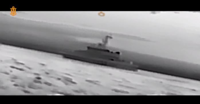 Морские дроны Украины поразили охранявшие Керченский мост российские катера. Фото: 