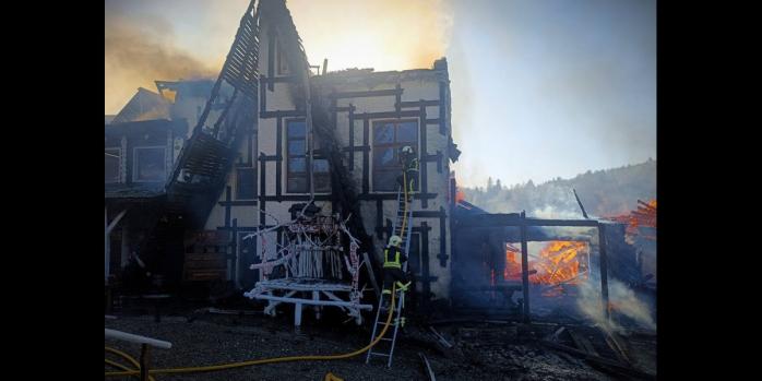 Последствия пожара на Закарпатье, фото: ГСЧС