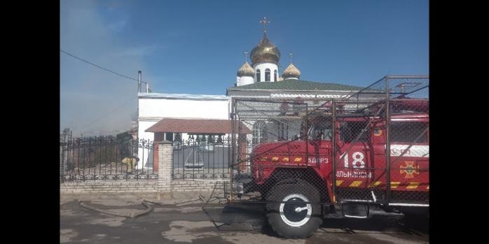 Наслідки удару російського БпЛА на Запоріжжі, фото: ДСНС