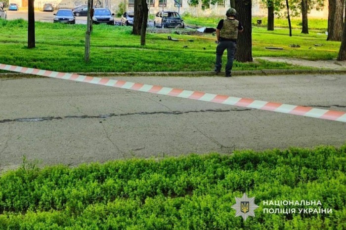 У Соборному районі міста Дніпра 7 травня вибухнув автомобіль, фото: поліція Дніпропетровщини
