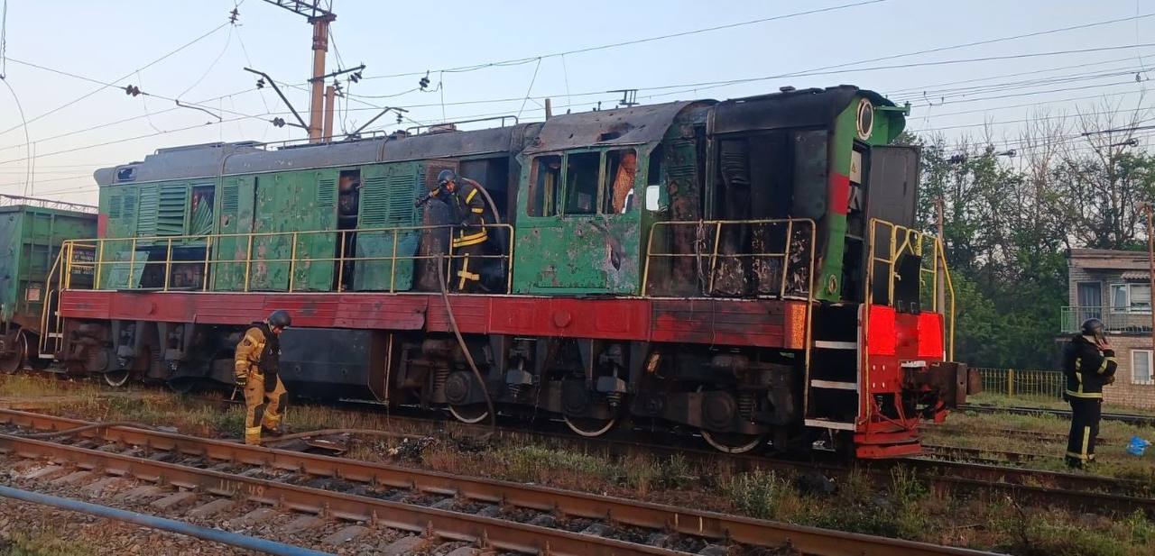 Росіяни обстріляли потяги на Дніпропетровщині. Фото: Олексій Кулеба