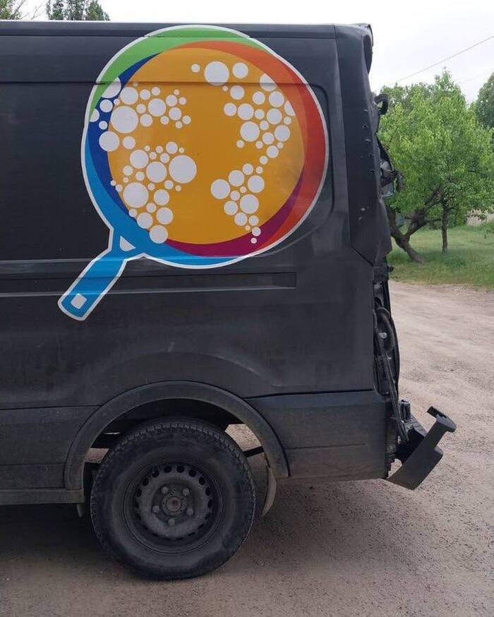 Наслідки російської атаки на волонтерів 15 травня, фото: Ярослав Шанько