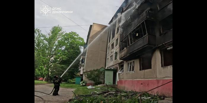 Последствия российского авиаудара по Дружковке, фото: ГСЧС