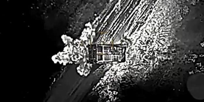 Уничтожение российской военной техники, скриншот видео