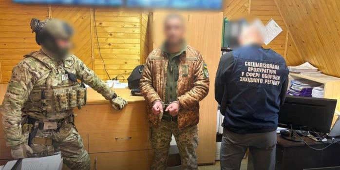 Працівників ТЦК викрили на катуванні військовозобов&rsquo;язаних, фото: Спеціалізована прокуратура у сфері оборони Західного регіону