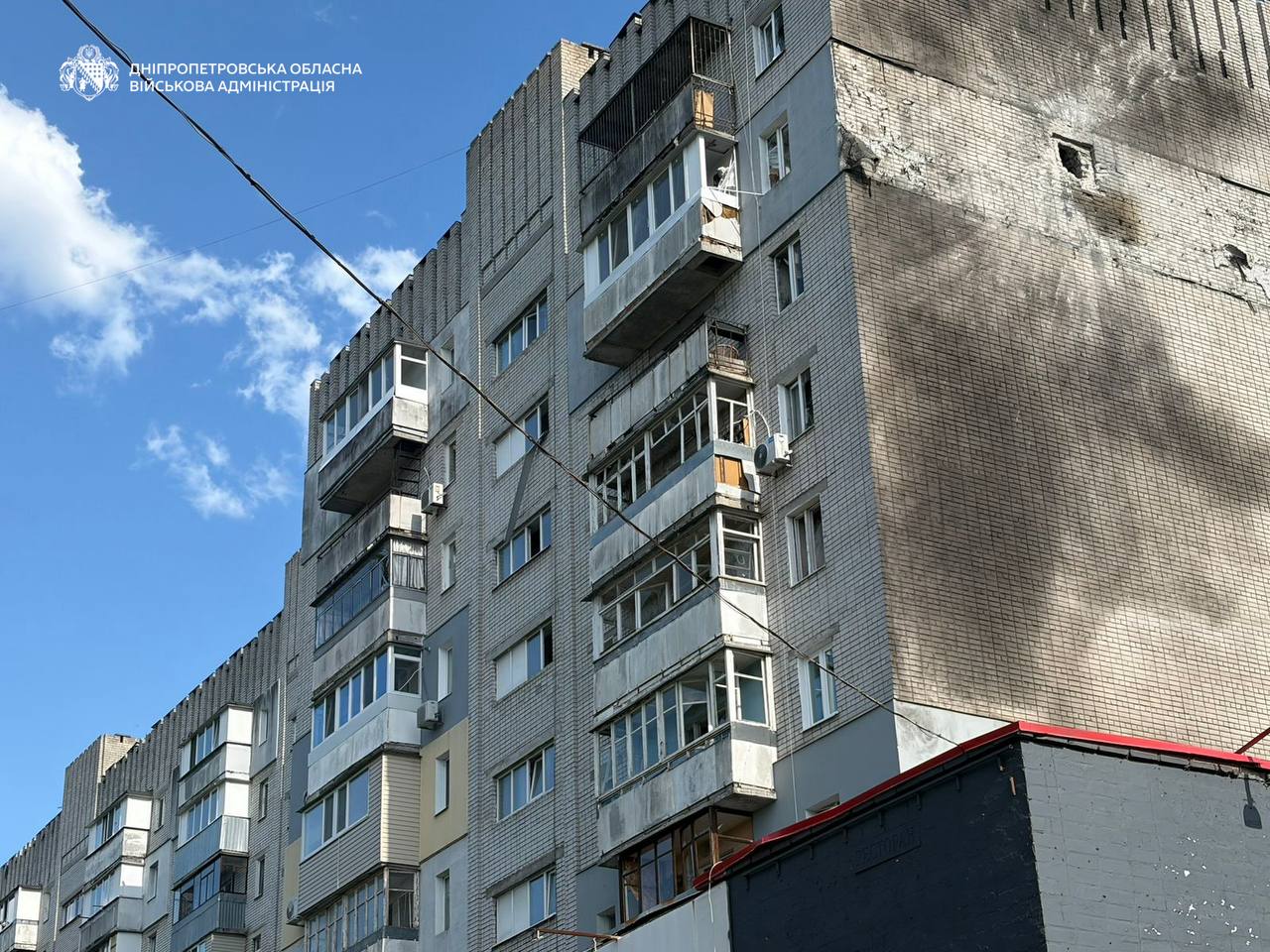 Наслідки обстрілів Дніпра. Фото: ОВА