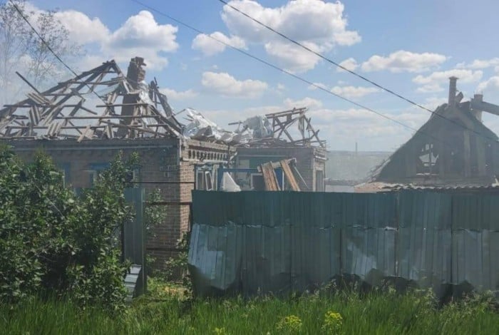 Наслідки російських обстрілів, фото: Донецька обласна прокуратура