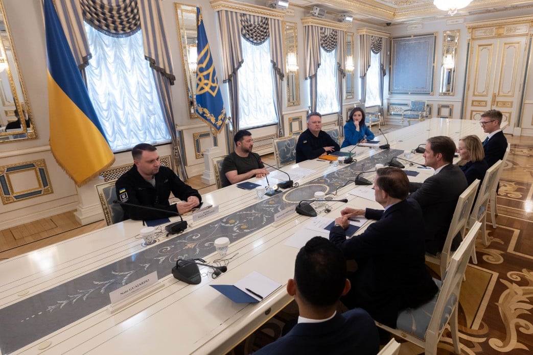 Володимир Зеленський обговорив з конгресменами США потреби України в ППО. Фото: ОП