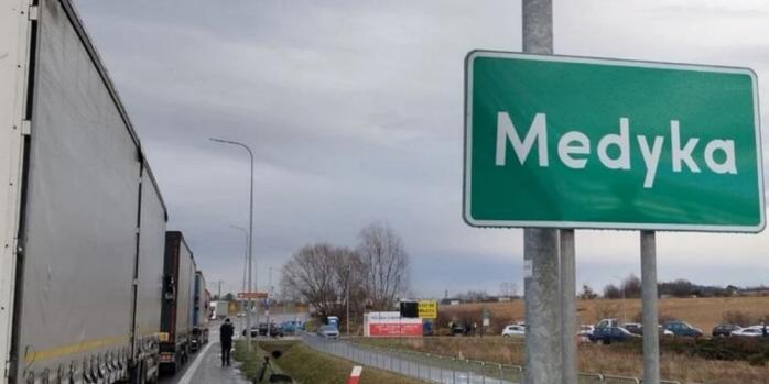 Пункт пропуска «Шегини – Медика» будет работать летом, фото: «Главком»