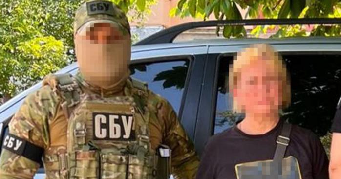 Сторонницу российских оккупантов задержали в Херсонской области. Фото: