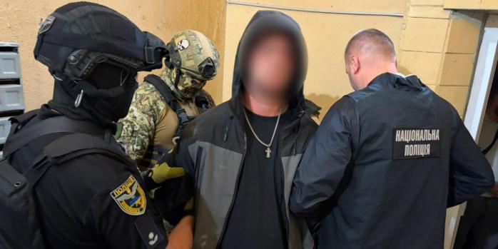 Поліція затримала одного з учасників інциденту з ТЦК у Львові, фото: Нацполіція
