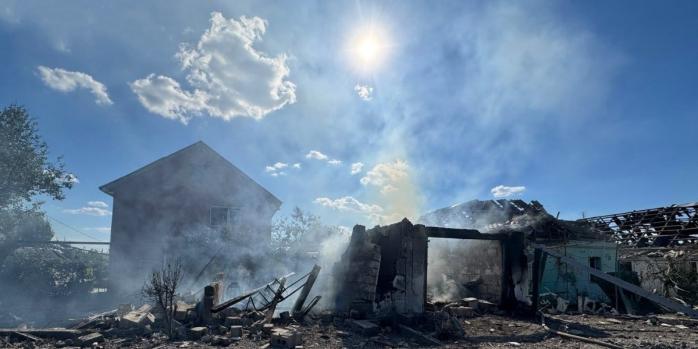 Последствия российского удара по Запорожью, фото: ГСЧС