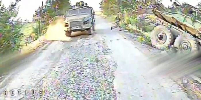 Знищення ворожої техніки, скріншот відео