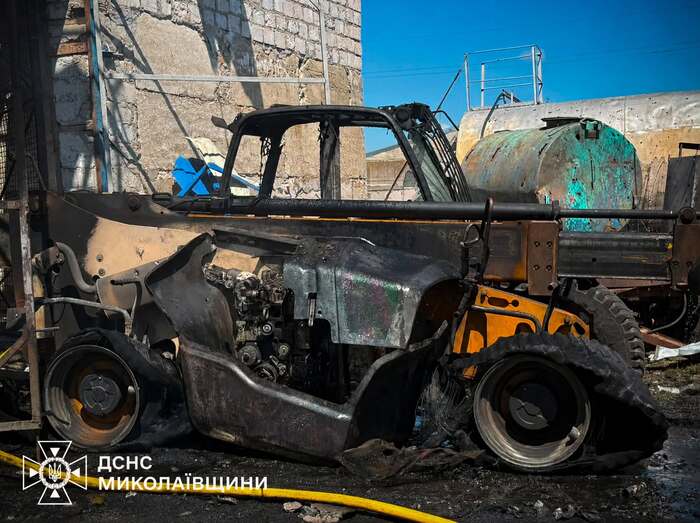 «Шахеди» атакували підприємство на Миколаївщині, фото: ДСНС