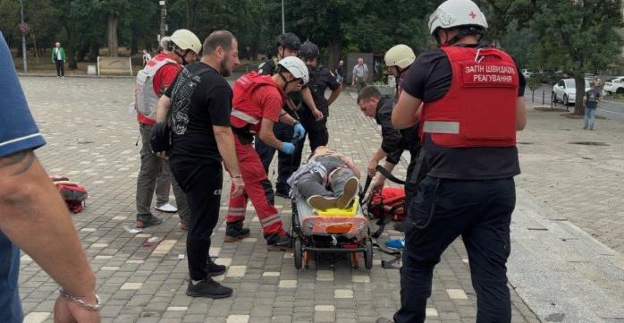 Последствия российской атаки в Одессе, фото: УКЧХ