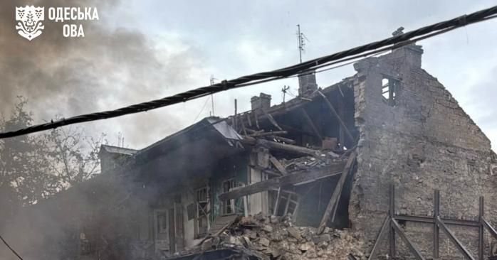 Російські окупанти вдарили по Одесі, є загиблий та поранені. Фото: ОВА