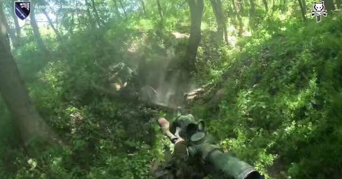 ССО Украины показали видео налета на позиции армии РФ. Скриншот