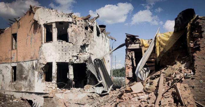 Чотири керовані авіабомби спрямували росіяни по цивільній інфраструктурі Сум. Фото: