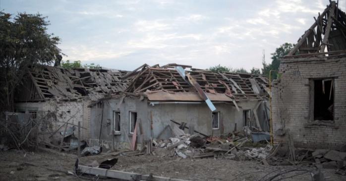 У зоні активних бойових дій на Донеччині проживають близько 11 тис. цивільних. Фото: