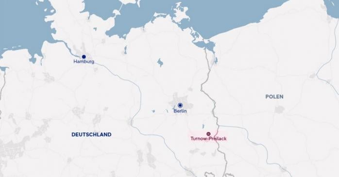 Неизвестные атаковали подстанцию в Турнов-Прайлаке, карта: DW/OpenMapTiles/OpenStreetMap