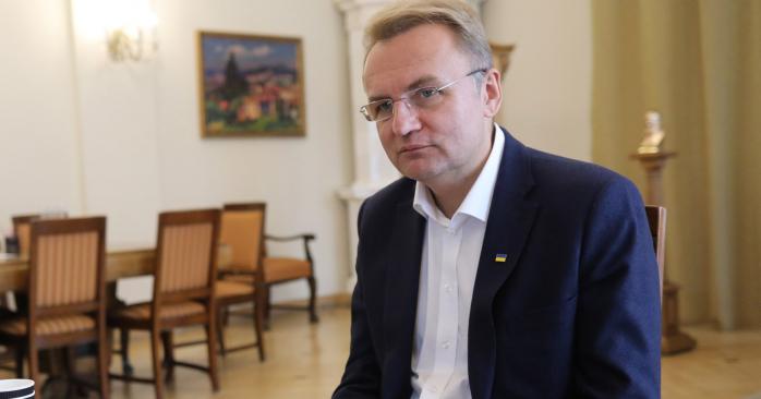 Андрей Садовый заявил о найденной «прослушке» в его авто. Фото: