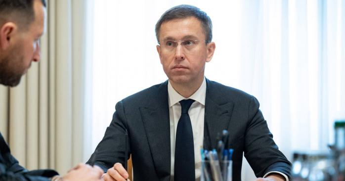 Правительство Украины решило заморозить все некритические расходы из бюджета. Фото: