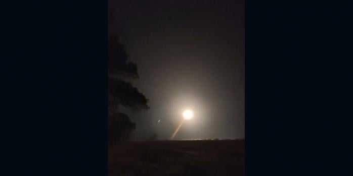 Запуск баллистической ракеты, скриншот видео