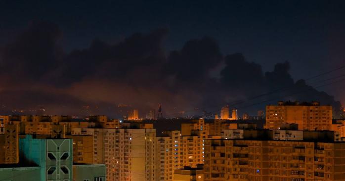 РФ массированно атаковала Киев баллистикой. Фото: