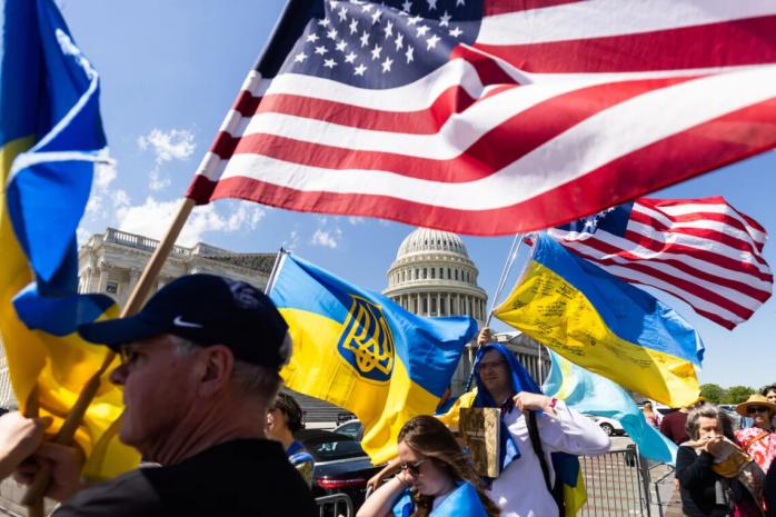 Украинские беженцы в США могут потерять статус временной защиты. Фото: