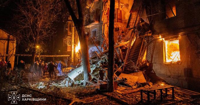 Росіяни вдарили по Харкову 10 ракетами, троє осіб загинули, 11 постраждали. Фото: