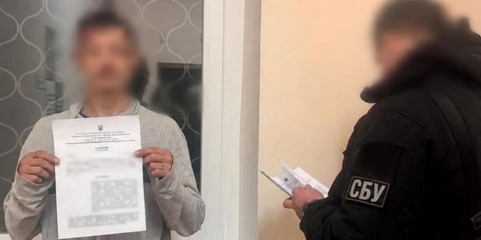 Повідомлено про підозру затриманому на Харківщині російському загарбнику, фото: СБУ